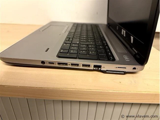 Laptop - afbeelding 3 van  3