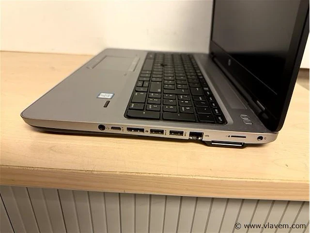 Laptop - afbeelding 3 van  3