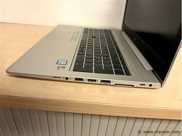 Laptop - afbeelding 3 van  3