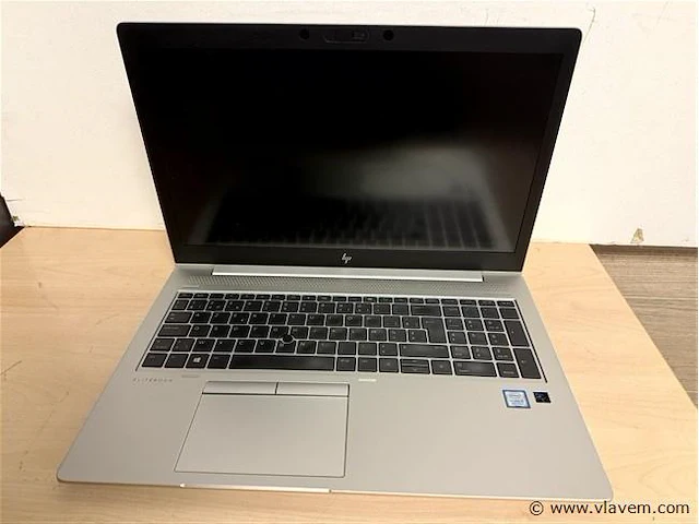 Laptop - afbeelding 1 van  3