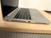 Laptop - afbeelding 2 van  3