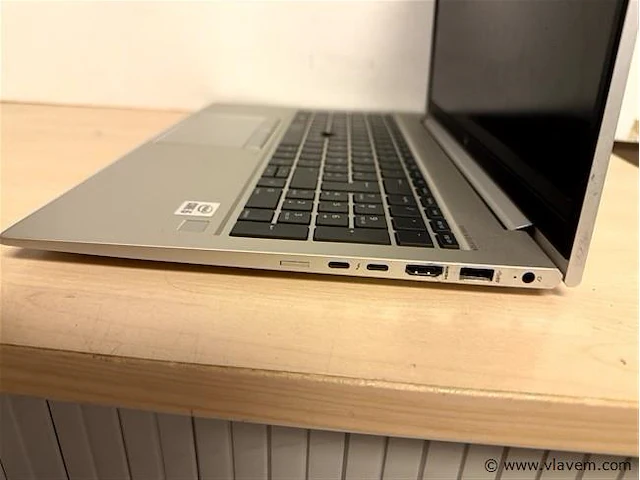 Laptop - afbeelding 3 van  3