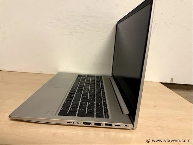 Laptop - afbeelding 2 van  3
