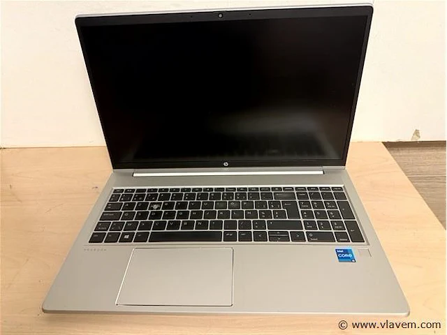 Laptop - afbeelding 1 van  3
