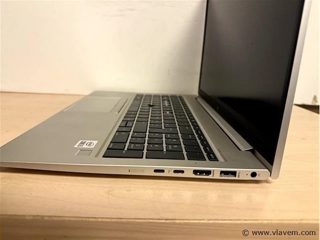 Laptop - afbeelding 3 van  3