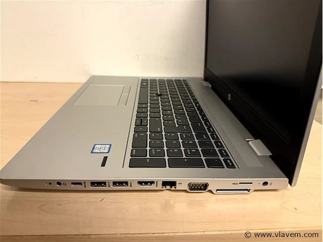 Laptop - afbeelding 3 van  3