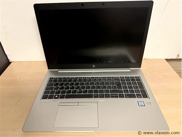 Laptop - afbeelding 1 van  3