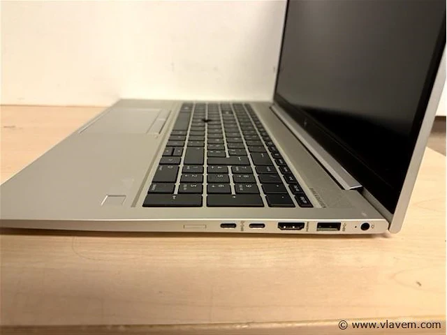 Laptop - afbeelding 3 van  3