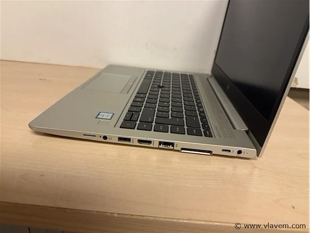 Laptop - afbeelding 3 van  3