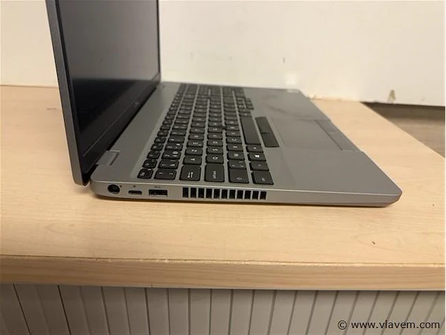 Laptop - afbeelding 2 van  3
