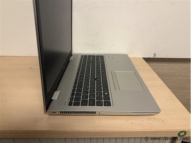 Laptop - afbeelding 2 van  3