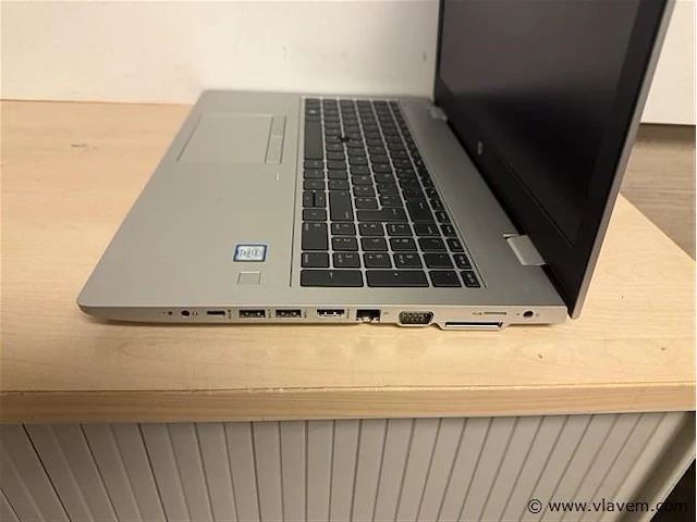 Laptop - afbeelding 3 van  3