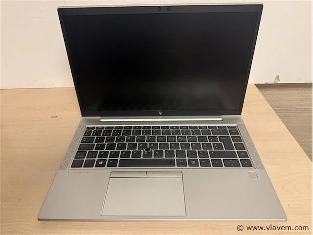 Laptop - afbeelding 1 van  3
