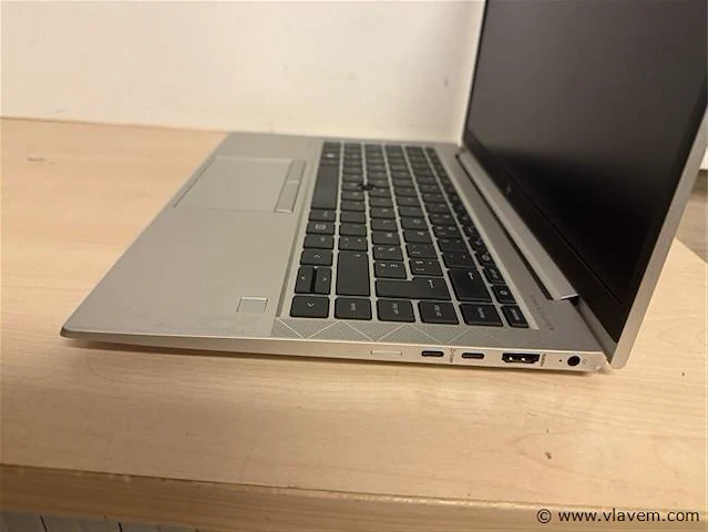 Laptop - afbeelding 3 van  3