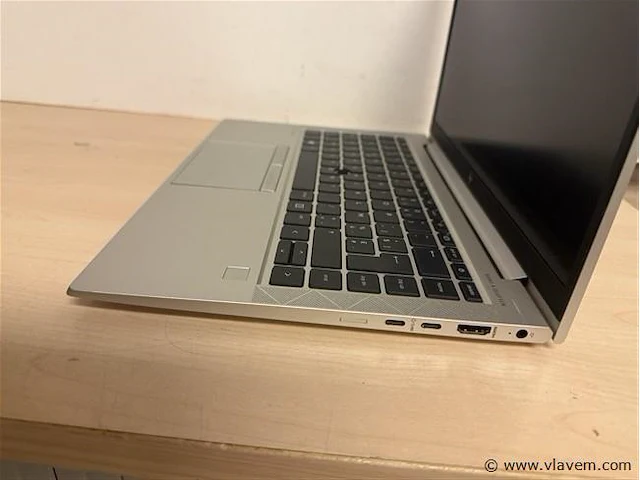 Laptop - afbeelding 3 van  3