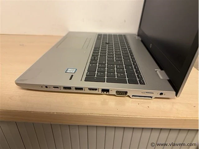 Laptop - afbeelding 3 van  3