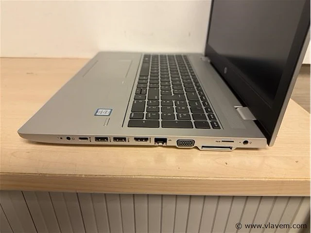 Laptop - afbeelding 3 van  3