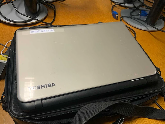 Laptops (2x) - afbeelding 5 van  6
