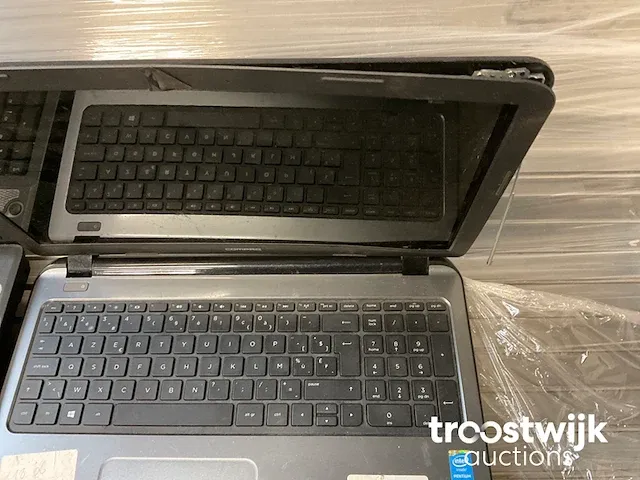 Laptops - afbeelding 3 van  6