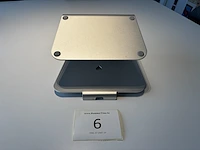 Laptopstand rain design