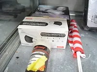 Laptoptas fargus, tondeuse dignlign, vlagje, mondmaskers, poetsdoek, zak voor rugleuning auto - afbeelding 6 van  8