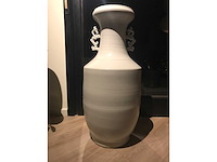 Large blanc de chine ceramic vase. 90cm high. - afbeelding 20 van  34