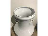 Large blanc de chine ceramic vase. 90cm high. - afbeelding 24 van  34