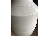 Large blanc de chine ceramic vase. 90cm high. - afbeelding 3 van  34
