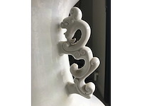 Large blanc de chine ceramic vase. 90cm high. - afbeelding 5 van  34