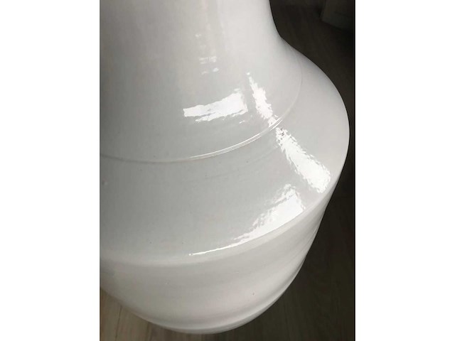 Large blanc de chine ceramic vase. 90cm high. - afbeelding 10 van  34