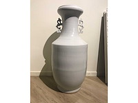Large blanc de chine ceramic vase. 90cm high. - afbeelding 22 van  34