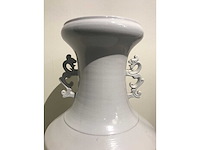 Large blanc de chine ceramic vase. 90cm high. - afbeelding 26 van  34