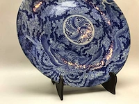 Large blue white phoenix dragon japanese porcelein plate - afbeelding 7 van  26