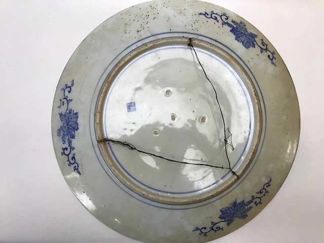 Large blue white phoenix dragon japanese porcelein plate - afbeelding 15 van  26