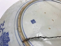 Large blue white phoenix dragon japanese porcelein plate - afbeelding 17 van  26