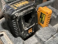 Laser dewalt - afbeelding 7 van  9