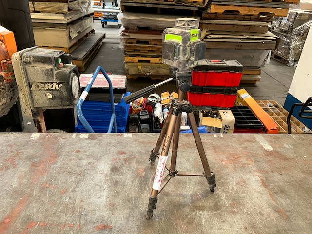 Laser op statief muli - afbeelding 1 van  4