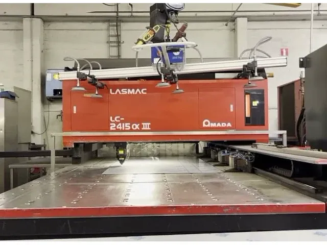 Laser-snijmachine amada lc-2415 α iii - afbeelding 2 van  9