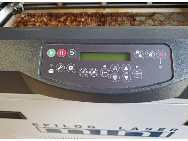 Laser-snijmachine epilog mini 54 - afbeelding 8 van  9