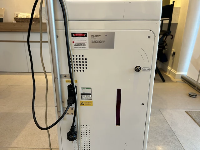 Laser tryptique - afbeelding 5 van  6