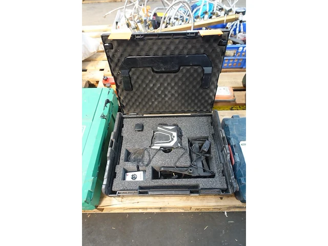 Laser - afbeelding 1 van  4