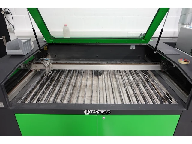 Lasermachine trabiss + toebehoren - afbeelding 2 van  12