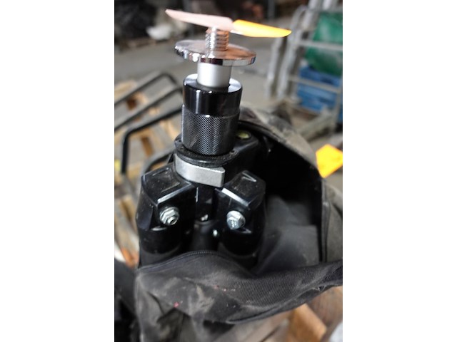 Laserstatief - afbeelding 2 van  3