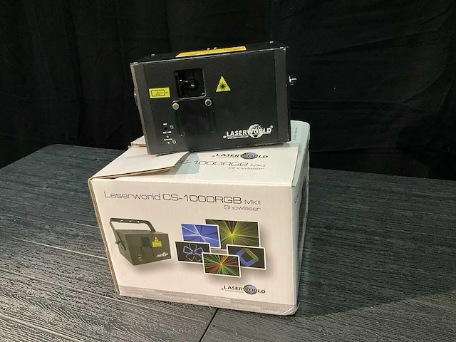 Laserworld multicolor 1w laser - afbeelding 1 van  4