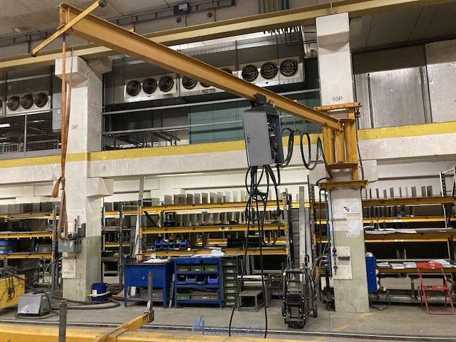 Laspost esab met zwenkarm - afbeelding 1 van  6