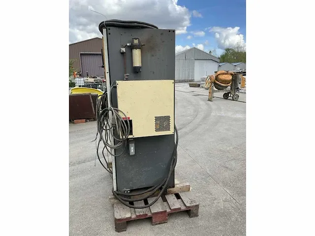 Lasrobot fanuc s-420fd, 1995 - afbeelding 6 van  9