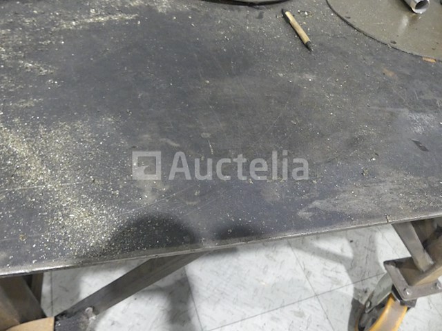 Lastafel op wielen - afbeelding 1 van  4