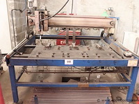 Lastafel vv laspparaat frimont 320 zn ?????, toebhoren en lasscherm - afbeelding 1 van  7