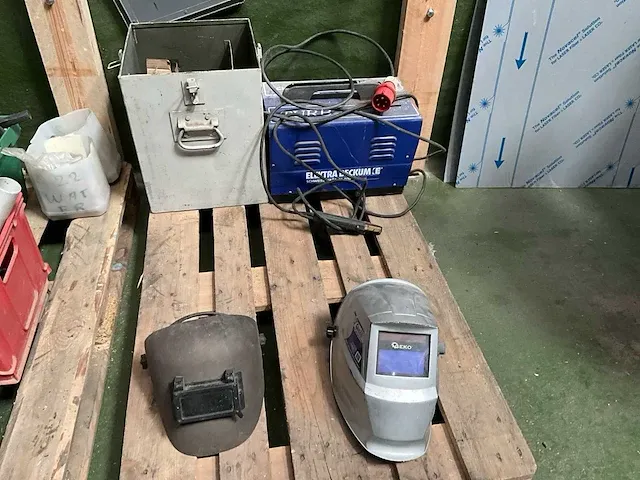 Lastoestel elektra beckum type model sb 200 ct - afbeelding 1 van  5