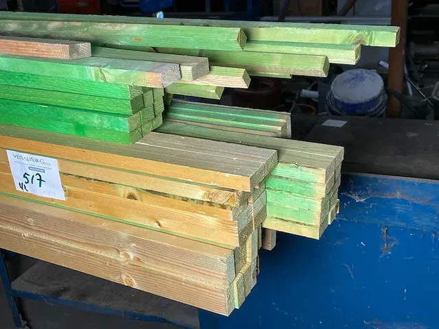 Latten, planken - afbeelding 1 van  4